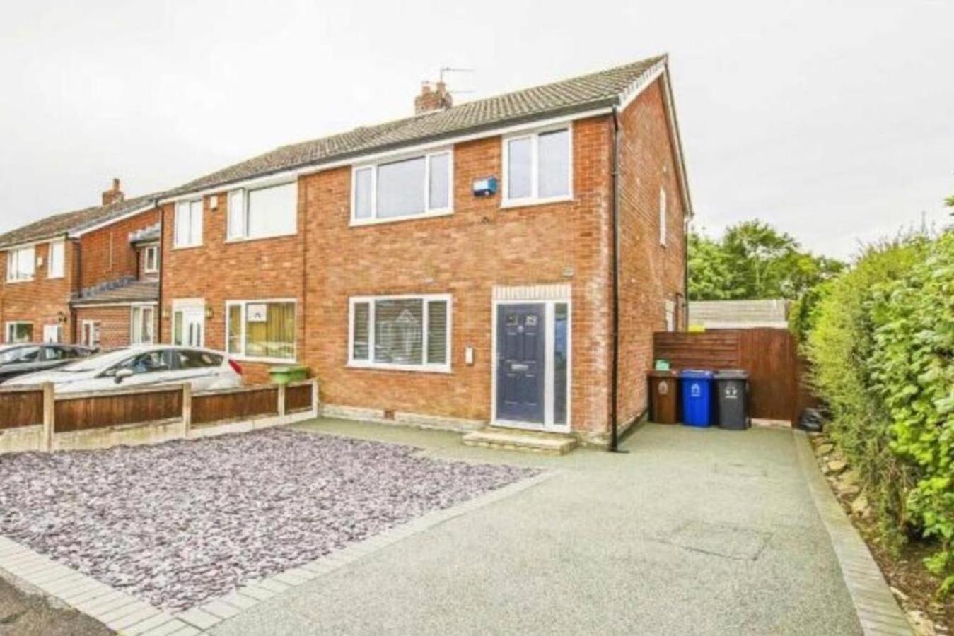 Entire House - Peaceful 3 Bedroom Home Rishton Extérieur photo