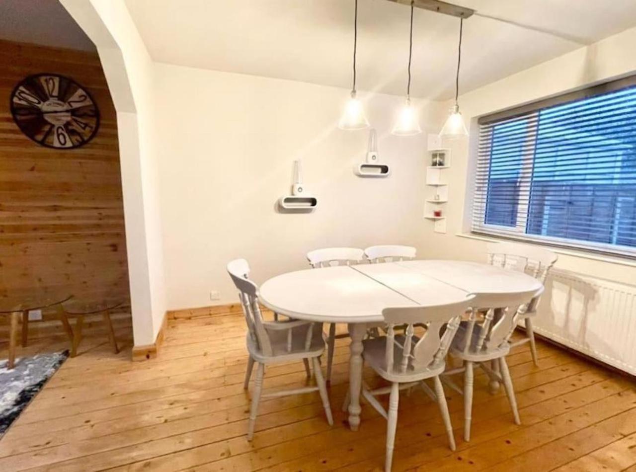 Entire House - Peaceful 3 Bedroom Home Rishton Extérieur photo